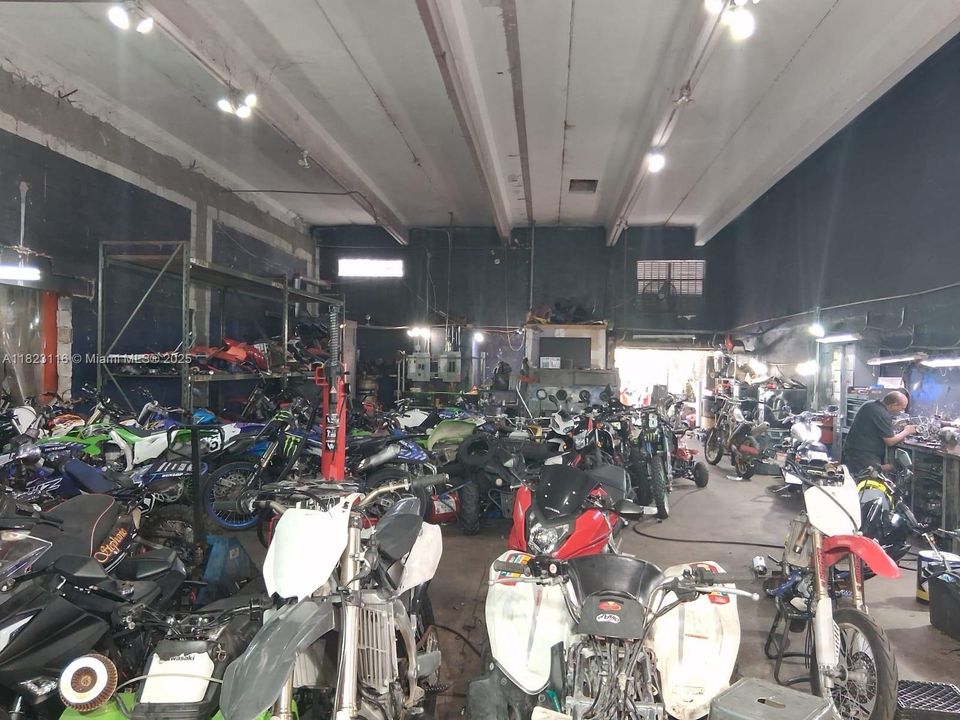 待售: $2,149,111 (0 贝兹, 0 浴室, 0 平方英尺)