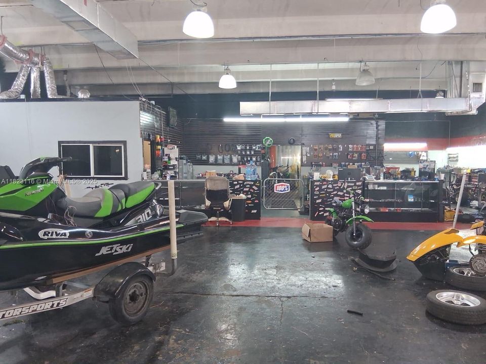 待售: $2,149,111 (0 贝兹, 0 浴室, 0 平方英尺)