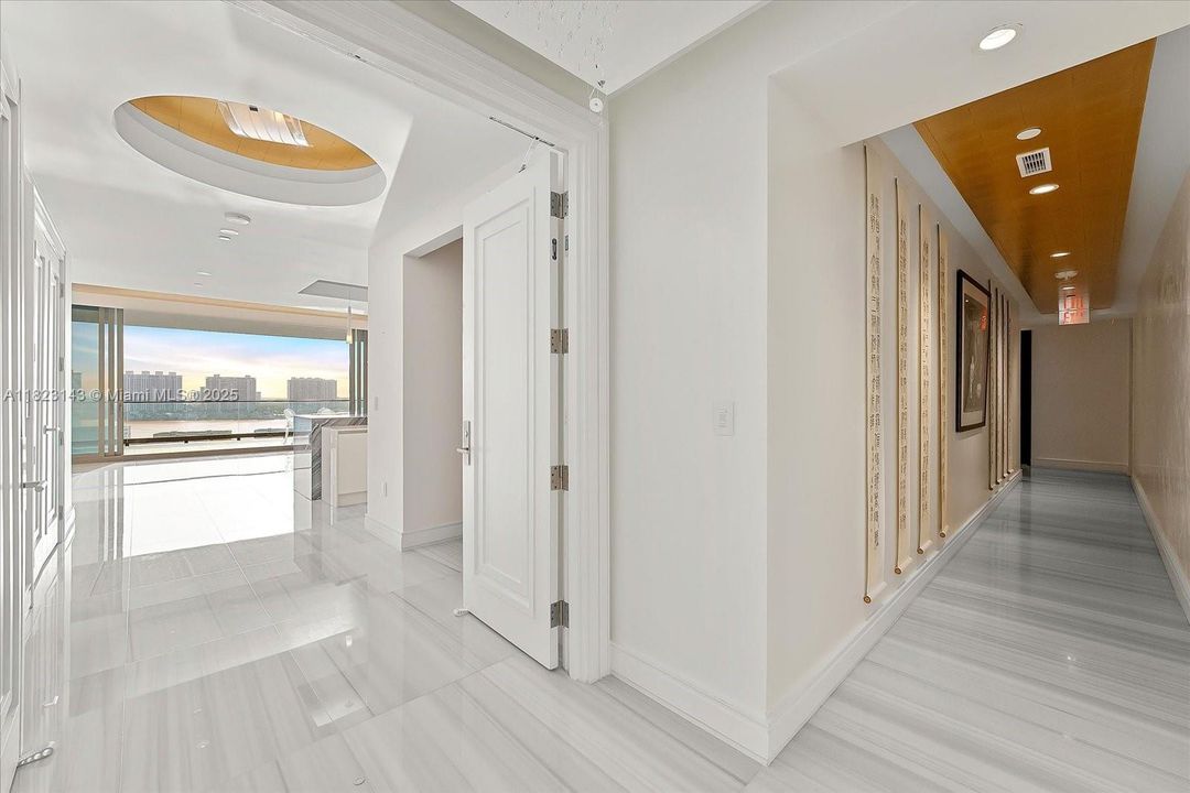 待售: $6,300,000 (3 贝兹, 4 浴室, 2616 平方英尺)