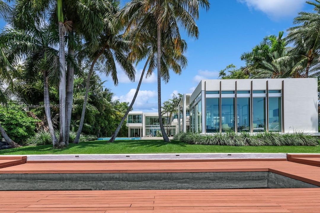 En Venta: $48,000,000 (9 camas, 8 baños, 0 Pies cuadrados)