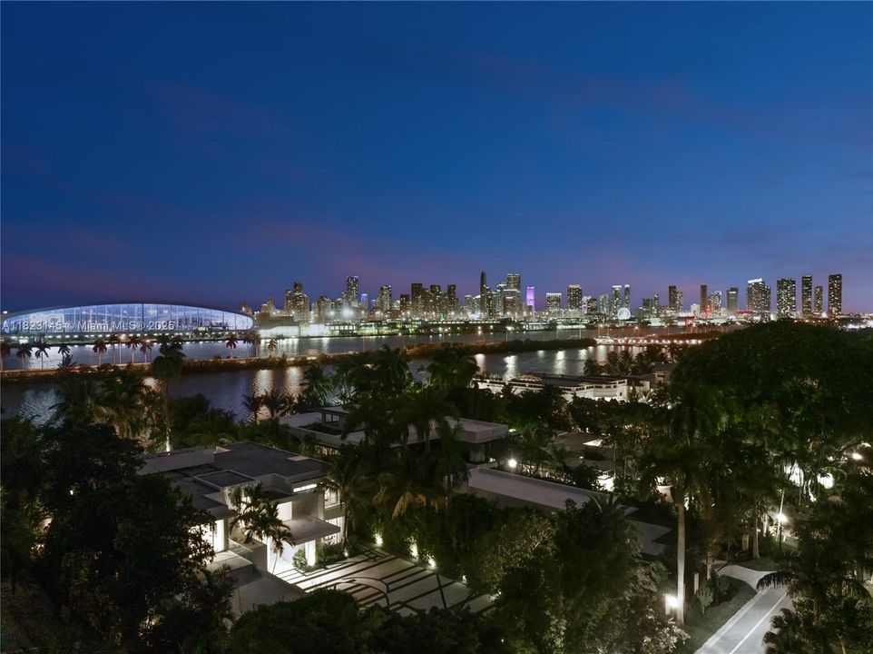 En Venta: $48,000,000 (9 camas, 8 baños, 0 Pies cuadrados)