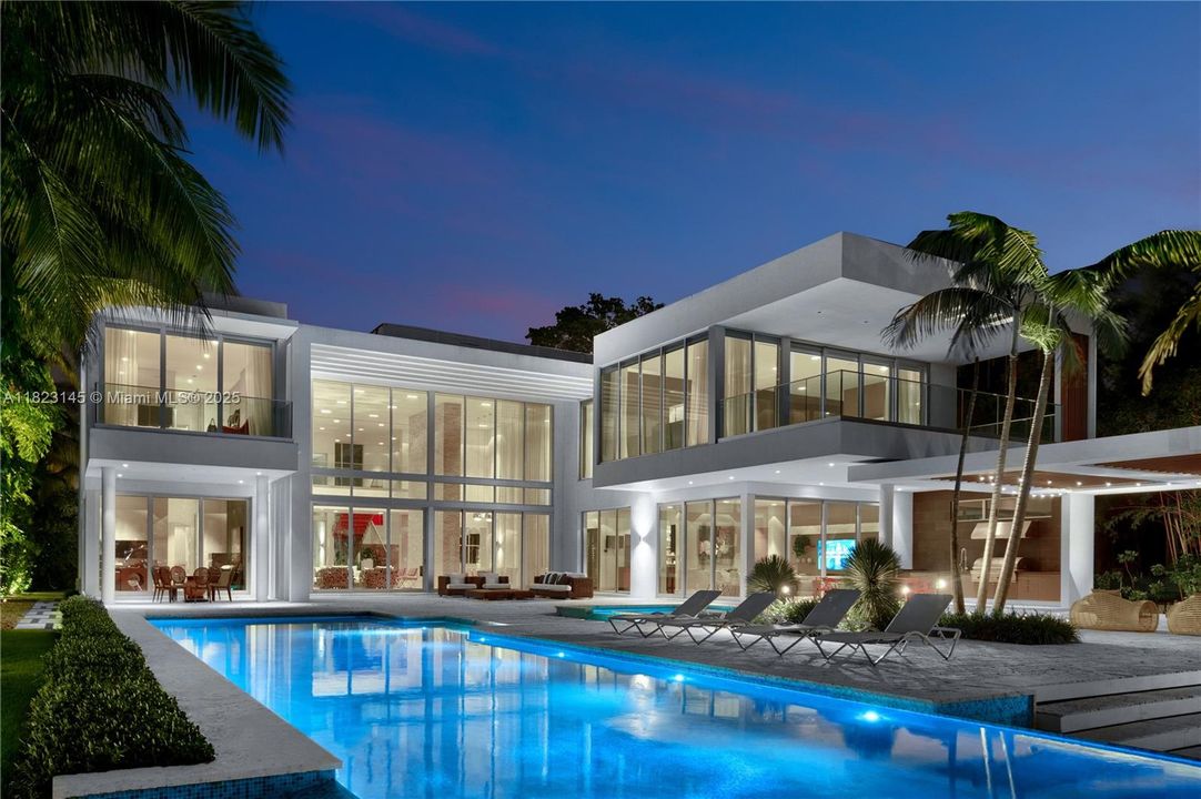 En Venta: $48,000,000 (9 camas, 8 baños, 0 Pies cuadrados)