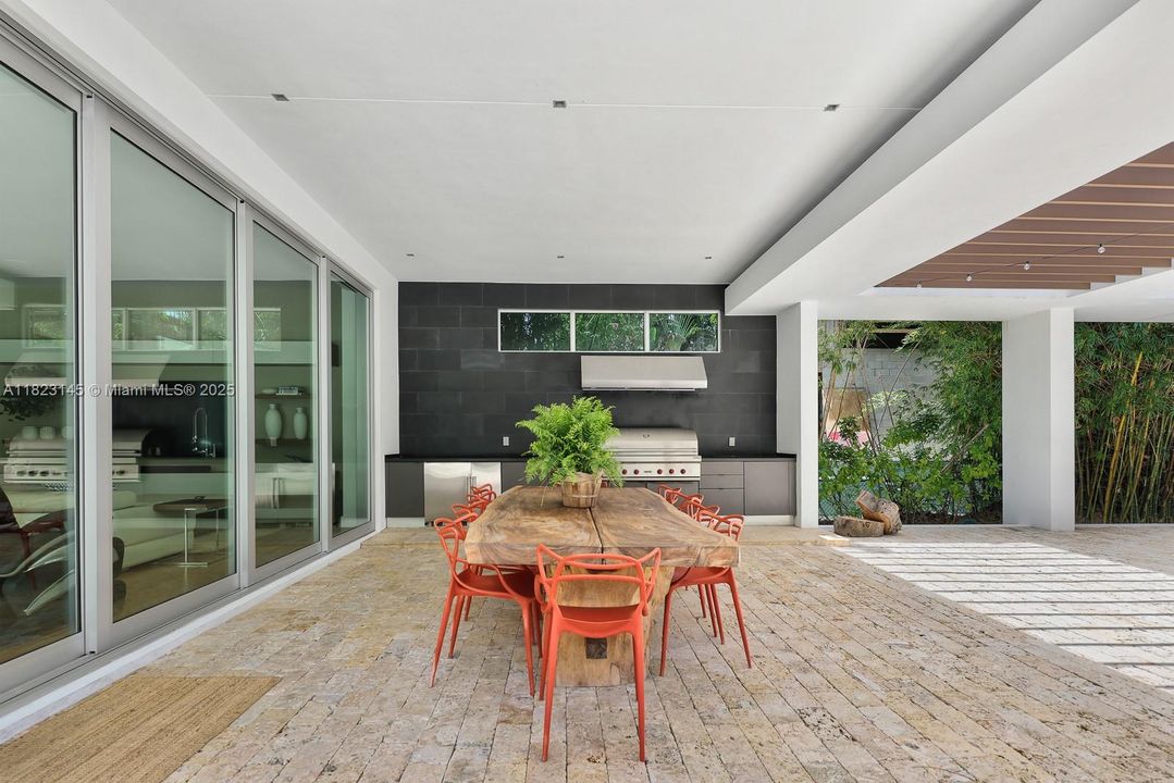 En Venta: $48,000,000 (9 camas, 8 baños, 0 Pies cuadrados)
