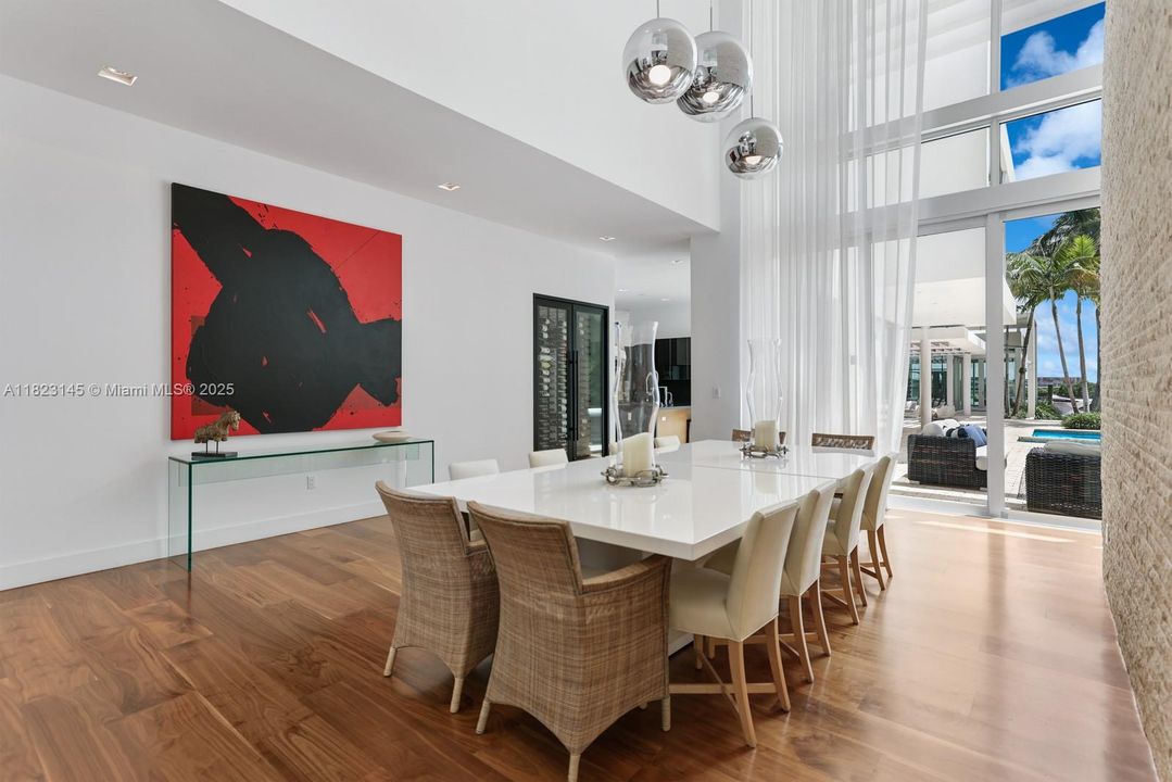 En Venta: $48,000,000 (9 camas, 8 baños, 0 Pies cuadrados)