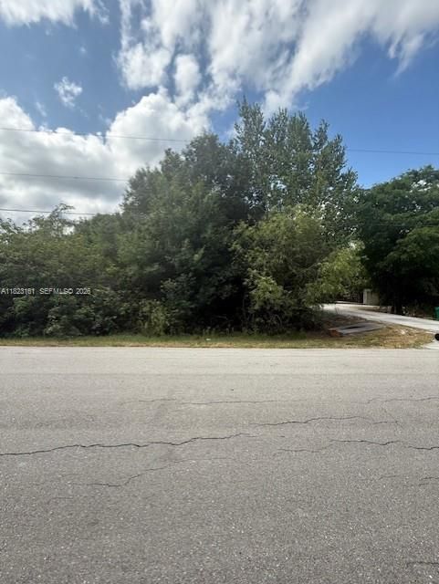 Vendido Recientemente: $88,000 (1.14 acres)