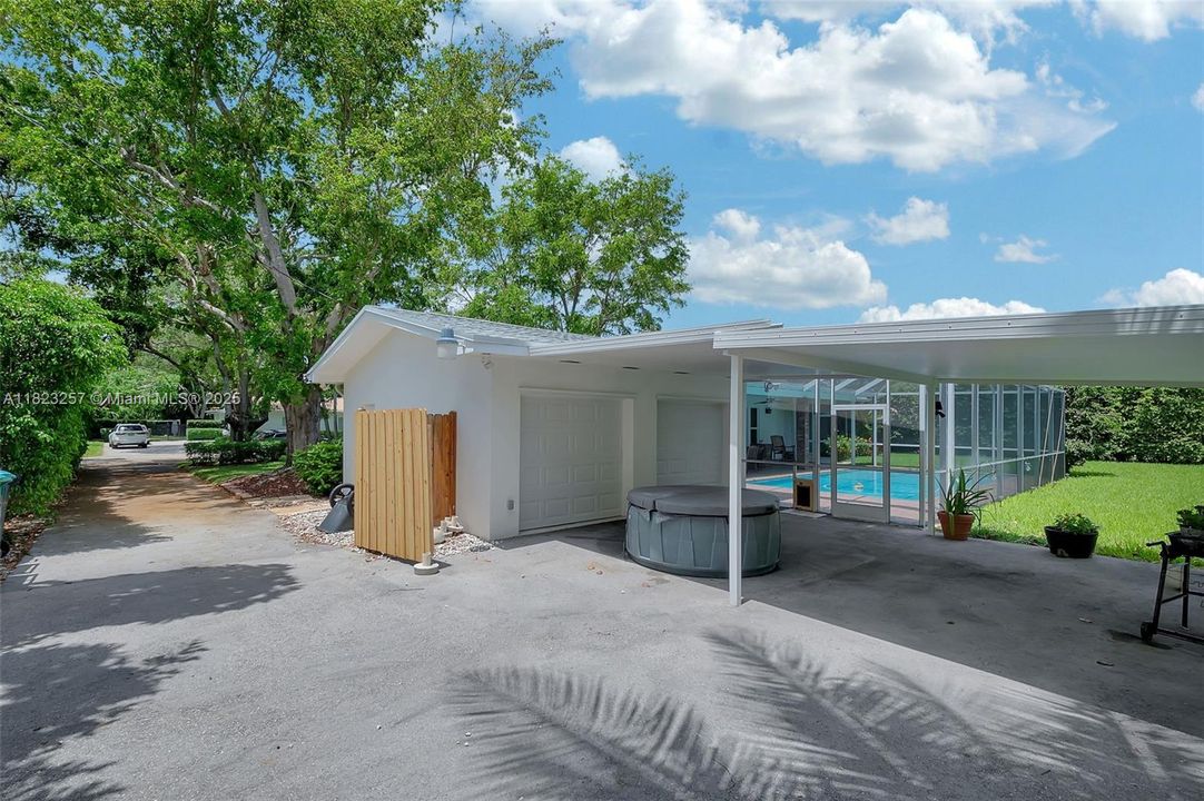 На продажу: $1,649,000 (5 спален, 2 ванн, 2349 Квадратных фут)