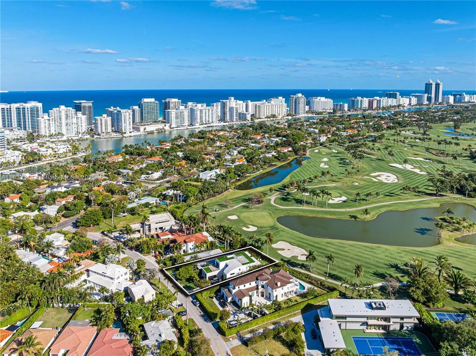 Activo con contrato: $10,250,000 (5 camas, 5 baños, 4542 Pies cuadrados)