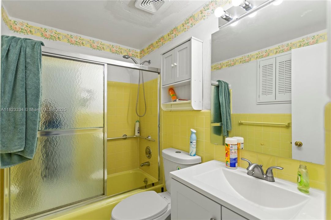 Recently Sold: $79,900 (1 beds, 1 baths, 625 Square Feet)