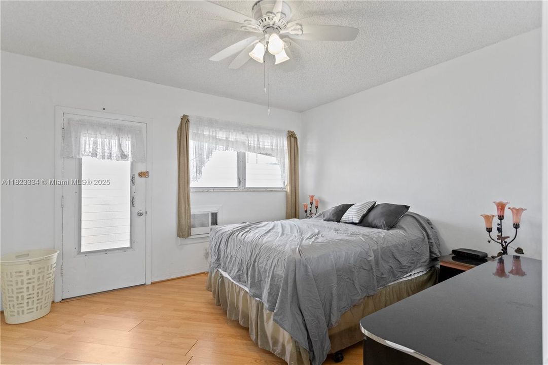 Recently Sold: $79,900 (1 beds, 1 baths, 625 Square Feet)