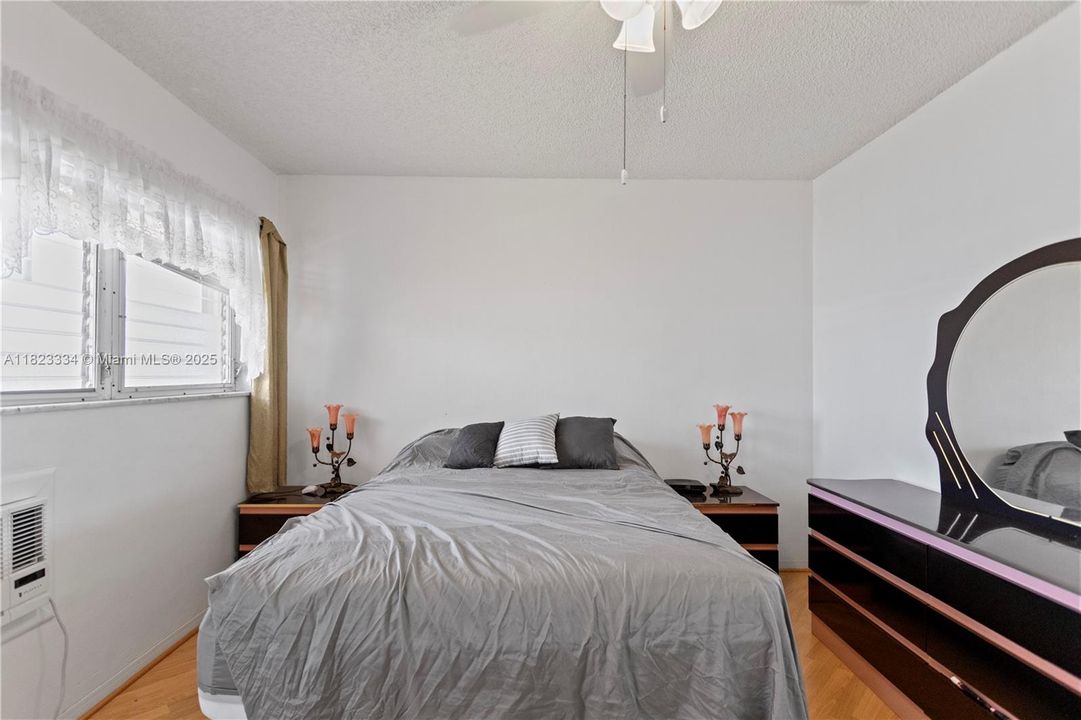 Recently Sold: $79,900 (1 beds, 1 baths, 625 Square Feet)