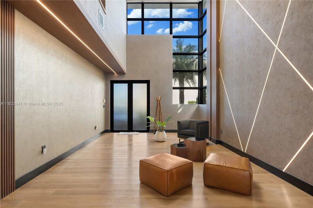 Recently Rented: $9,500 (4 beds, 4 baths, 3292 Square Feet)