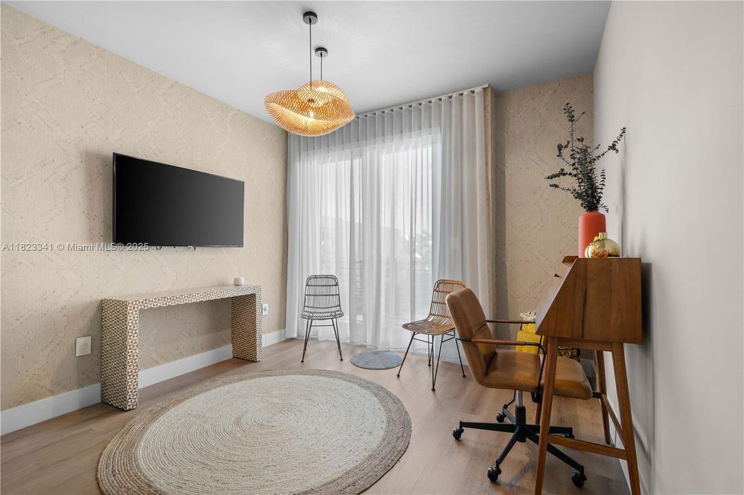 Recently Rented: $9,500 (4 beds, 4 baths, 3292 Square Feet)