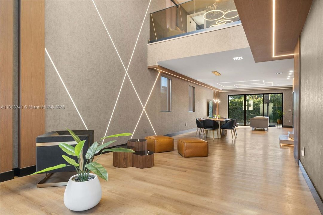 Recently Rented: $9,500 (4 beds, 4 baths, 3292 Square Feet)