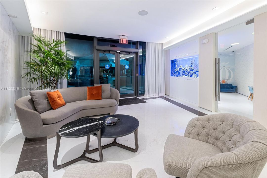 For Sale: $9,900,000 (4 beds, 3 baths, 4723 Square Feet)