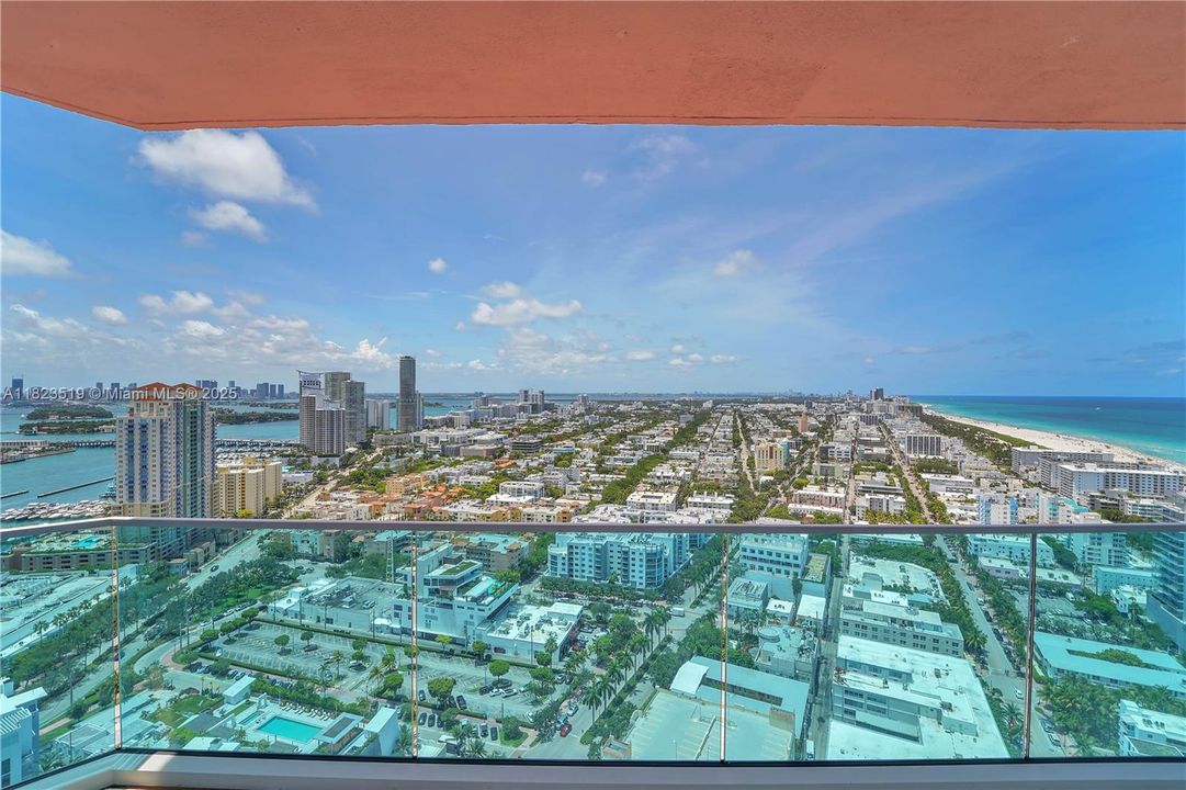 View from balcony #1 of 4 to the North up South Beach and SoFi neighborhood.