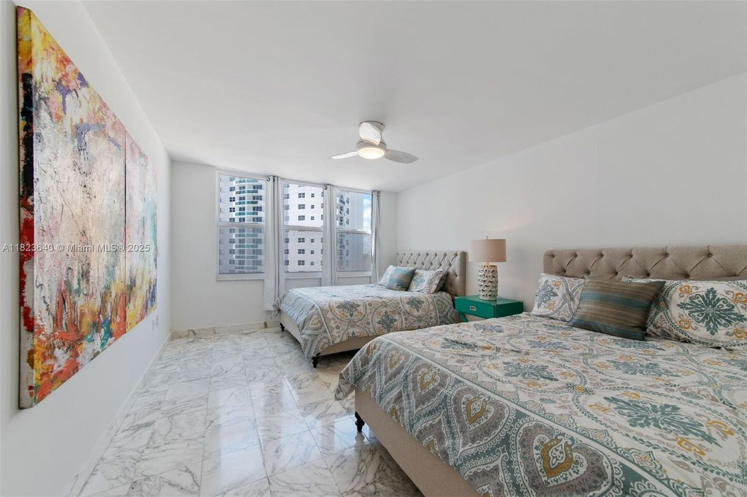 待售: $790,000 (2 贝兹, 2 浴室, 1868 平方英尺)