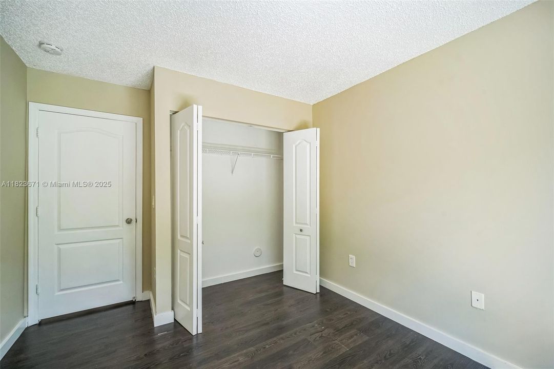 Recently Sold: $630,000 (4 beds, 3 baths, 2098 Square Feet)