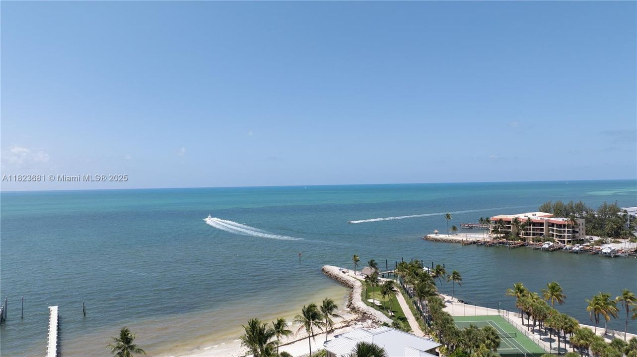 En Venta: $1,465,000 (2 camas, 2 baños, 1838 Pies cuadrados)