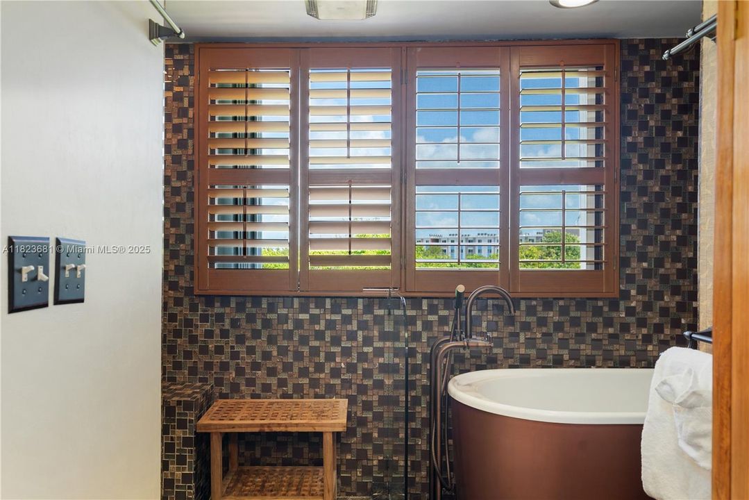 En Venta: $1,465,000 (2 camas, 2 baños, 1838 Pies cuadrados)