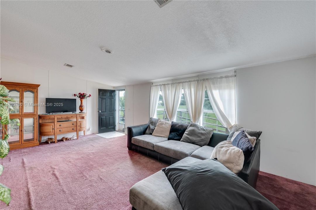 1176 Sugar Palm St, LaBelle, FL 33935