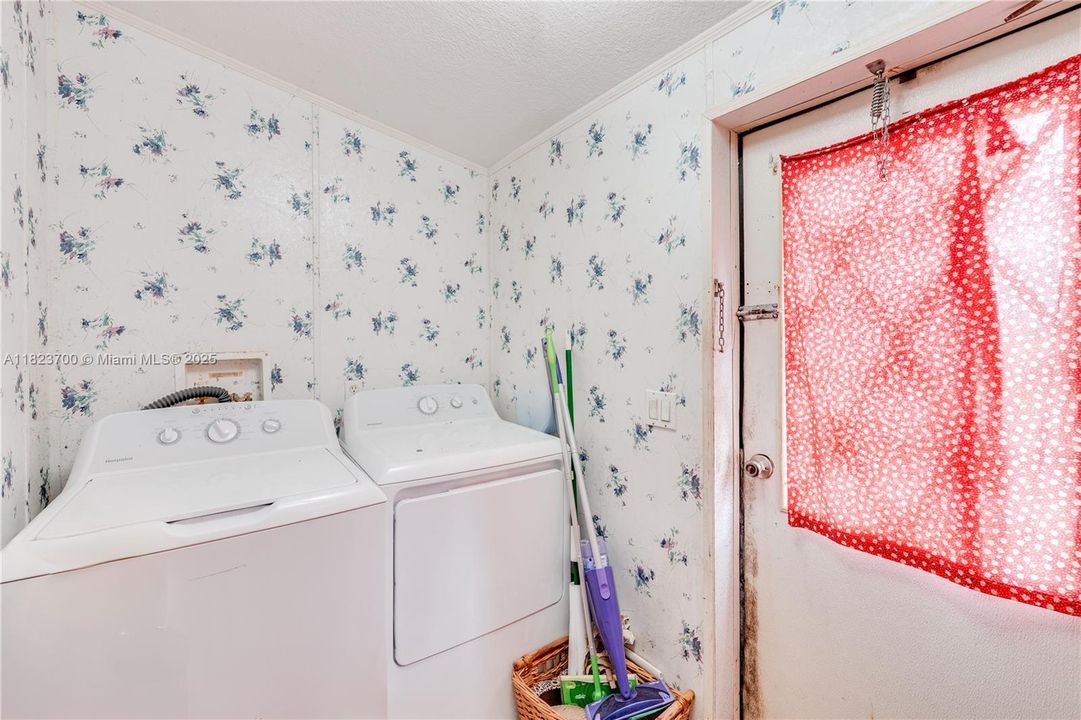 1176 Sugar Palm St, LaBelle, FL 33935