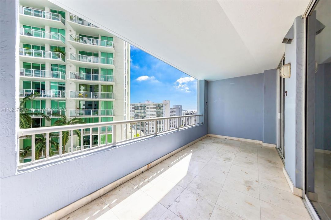 На продажу: $410,000 (1 спален, 1 ванн, 630 Квадратных фут)