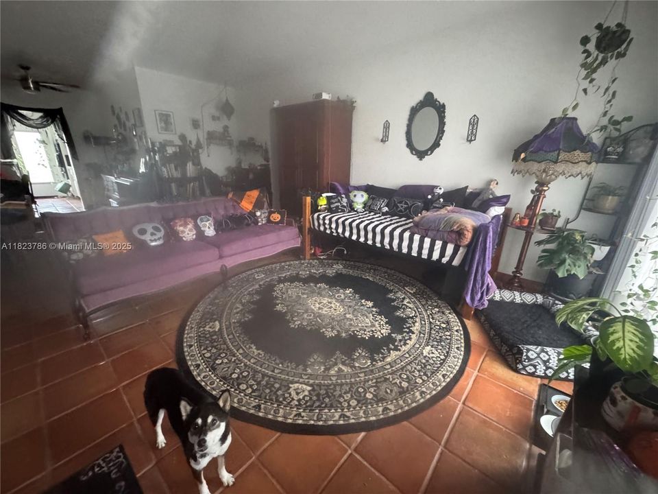 En Venta: $265,000 (1 camas, 1 baños, 741 Pies cuadrados)