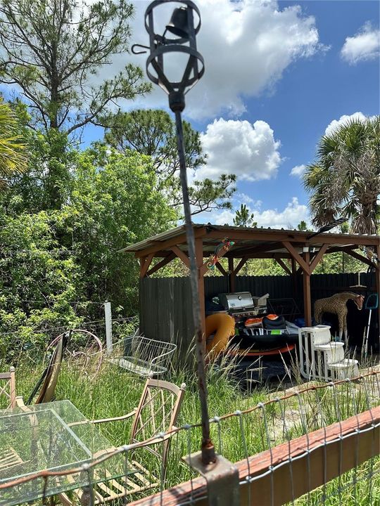 En Venta: $299,999 (4 camas, 2 baños, 0 Pies cuadrados)