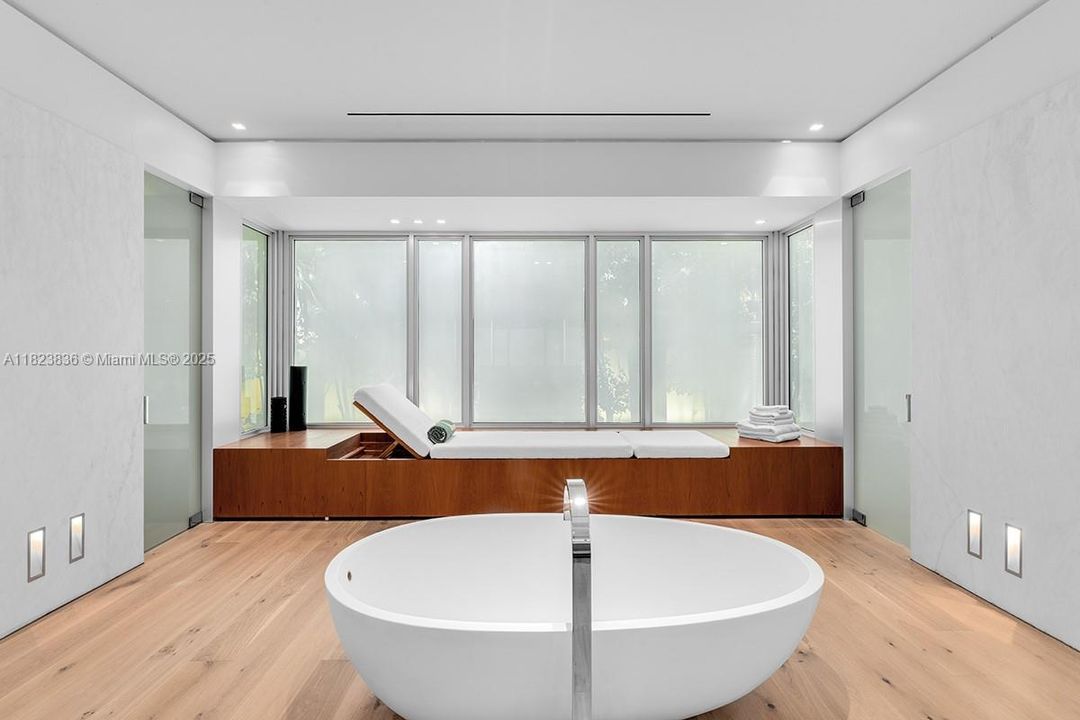 En Venta: $11,250,000 (4 camas, 3 baños, 5656 Pies cuadrados)