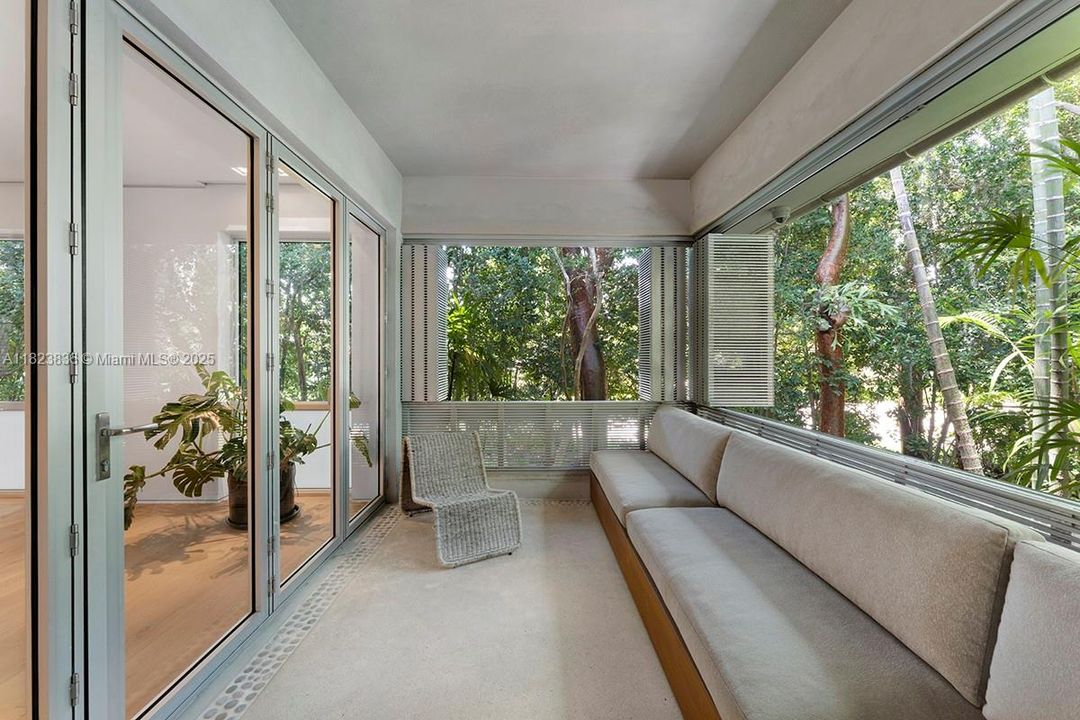 En Venta: $11,250,000 (4 camas, 3 baños, 5656 Pies cuadrados)