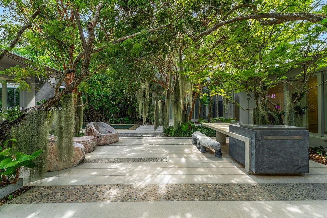 En Venta: $11,250,000 (4 camas, 3 baños, 5656 Pies cuadrados)