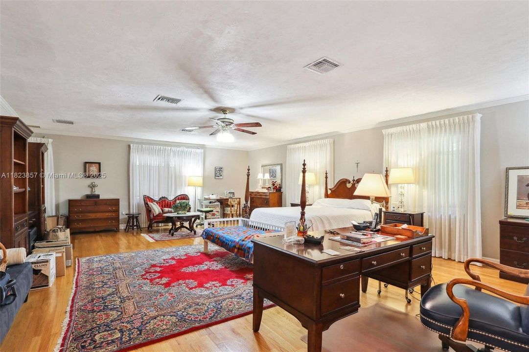 待售: $3,350,000 (4 贝兹, 3 浴室, 3760 平方英尺)