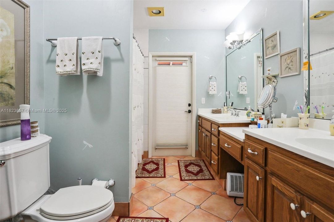 待售: $3,350,000 (4 贝兹, 3 浴室, 3760 平方英尺)