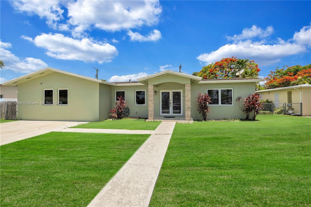 Recently Sold: $625,000 (4 beds, 2 baths, 2532 Square Feet)