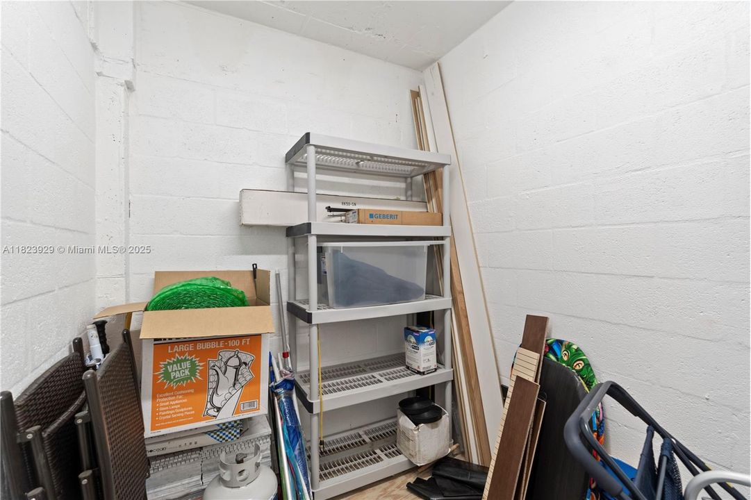 待售: $1,450,000 (3 贝兹, 3 浴室, 2200 平方英尺)