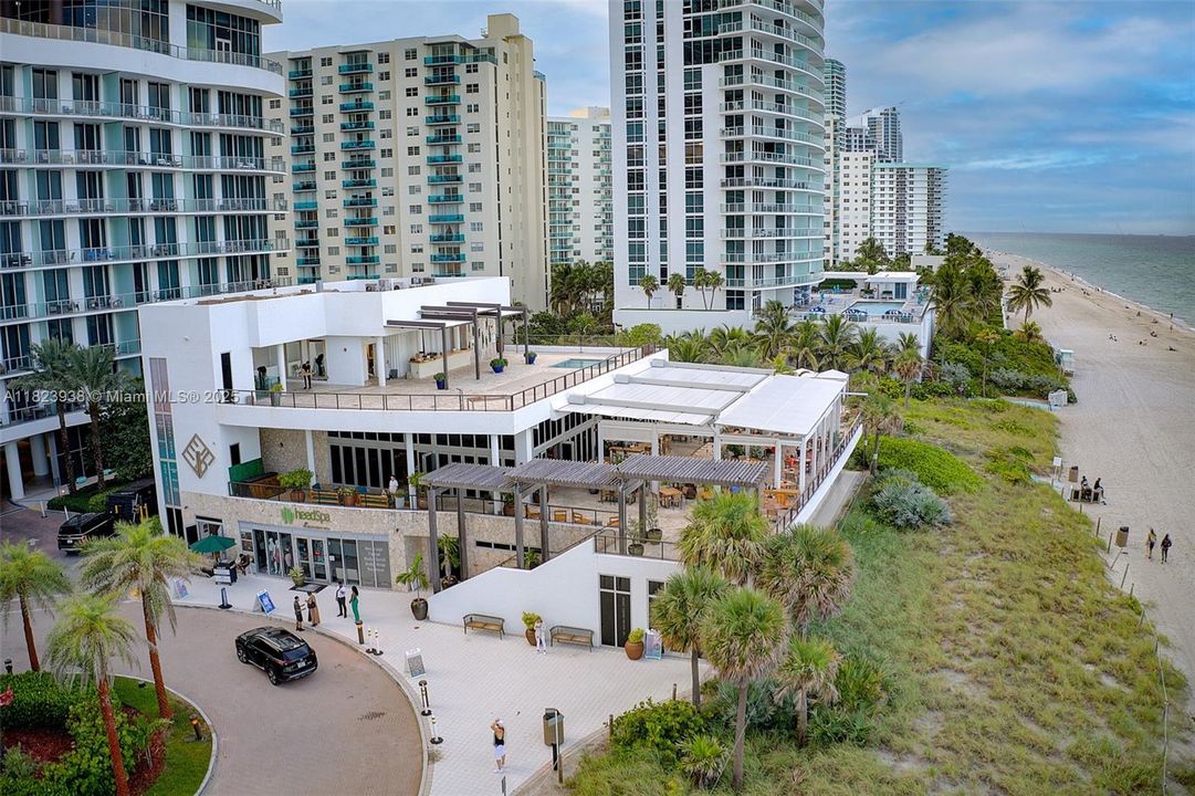 最近售出: $620,000 (1 贝兹, 1 浴室, 841 平方英尺)