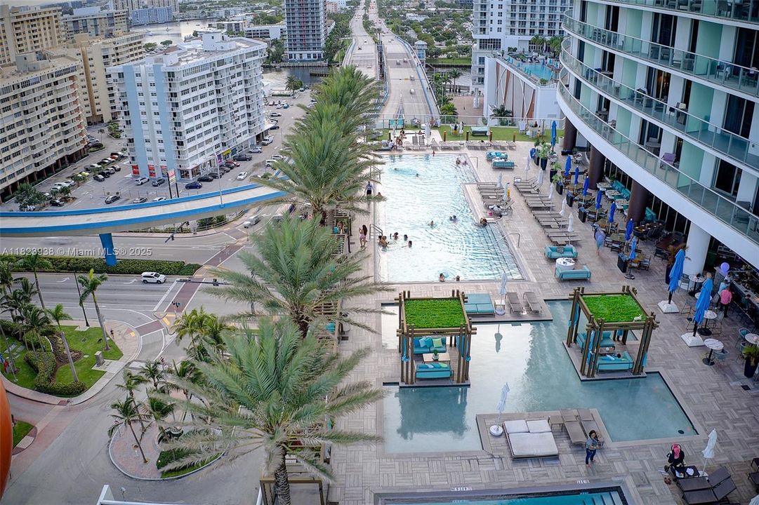 最近售出: $620,000 (1 贝兹, 1 浴室, 841 平方英尺)