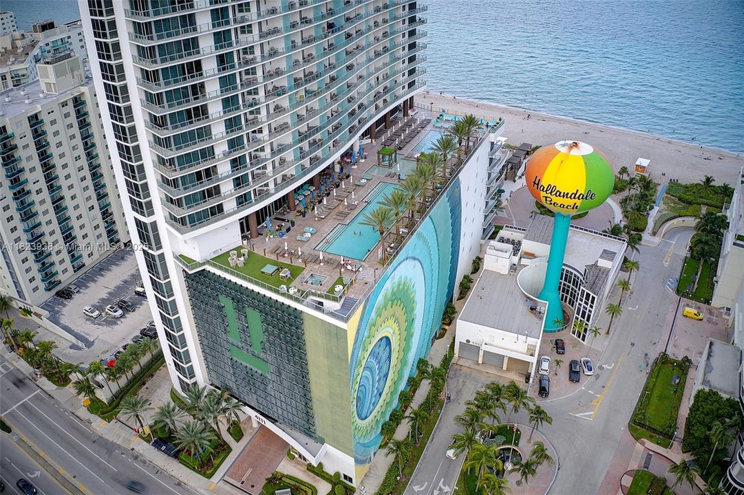 最近售出: $620,000 (1 贝兹, 1 浴室, 841 平方英尺)