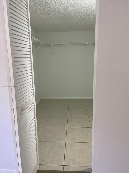 Recently Rented: $2,200 (2 beds, 2 baths, 1155 Square Feet)