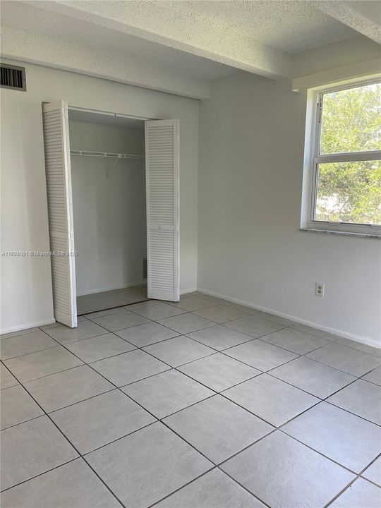 Recently Rented: $2,200 (2 beds, 2 baths, 1155 Square Feet)