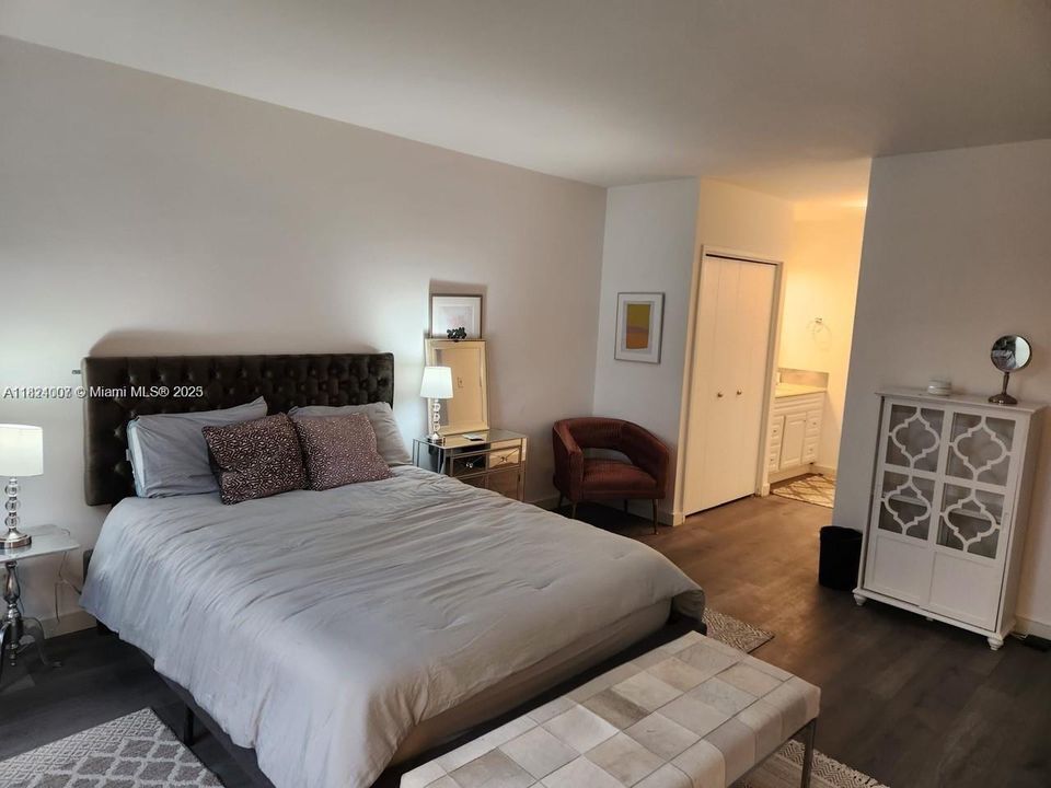 En Venta: $415,000 (2 camas, 1 baños, 1070 Pies cuadrados)