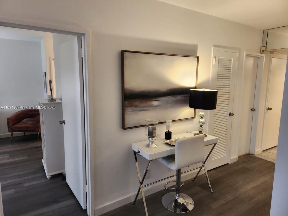 En Venta: $415,000 (2 camas, 1 baños, 1070 Pies cuadrados)