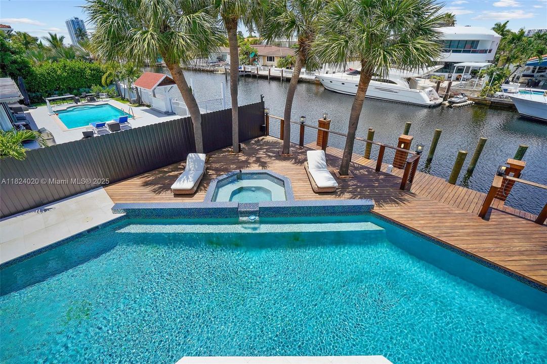 Recently Rented: $44,000 (5 beds, 6 baths, 3955 Square Feet)