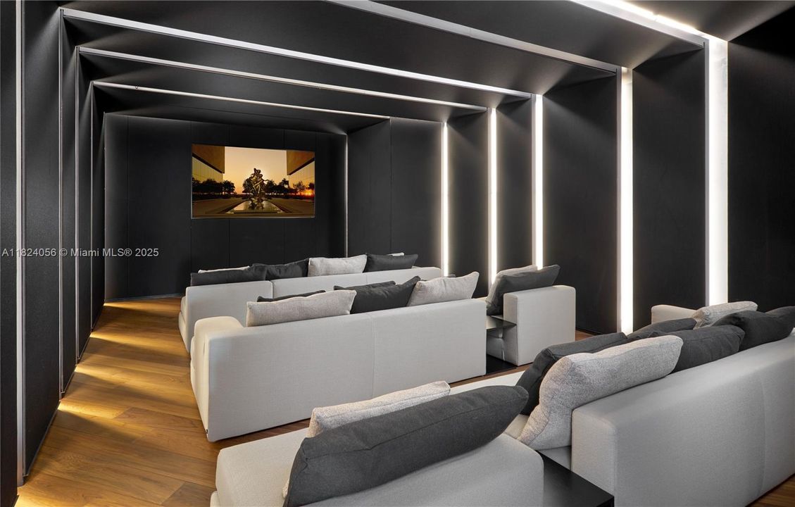 На продажу: $6,100,000 (2 спален, 2 ванн, 2148 Квадратных фут)