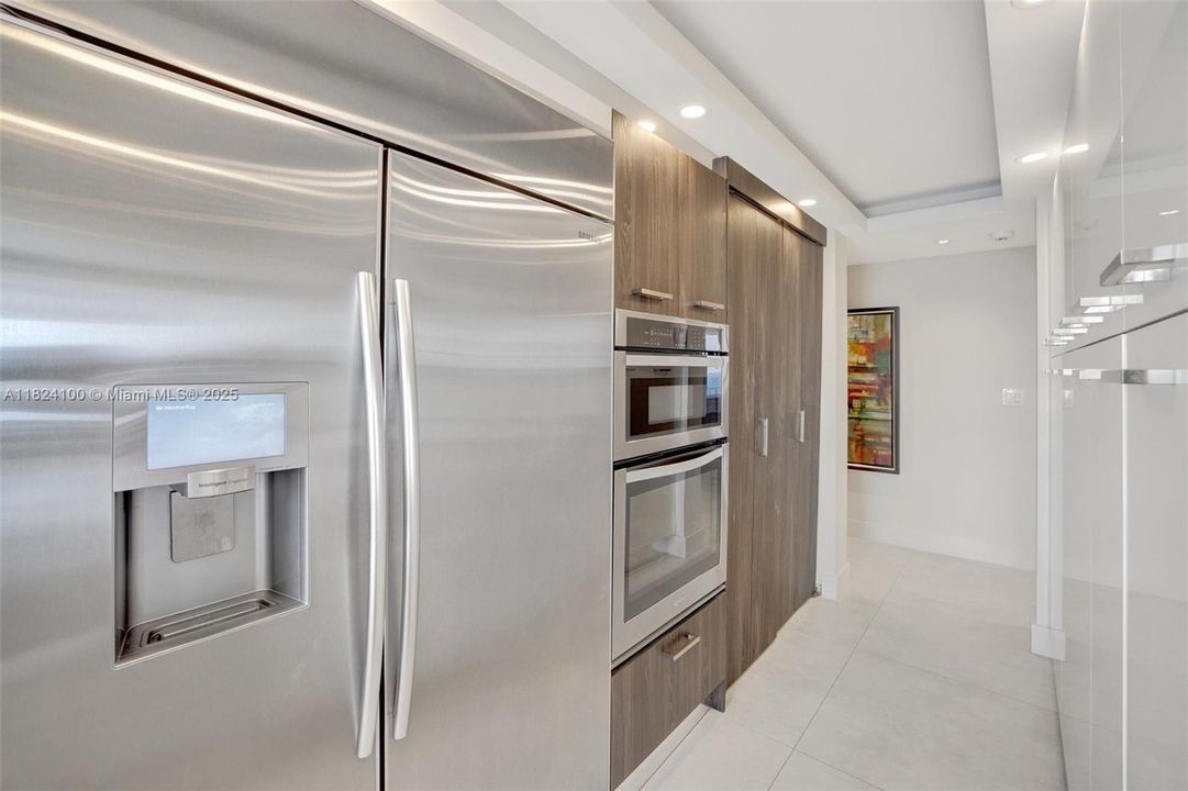 En Renta: $15,800 (3 camas, 3 baños, 4600 Pies cuadrados)