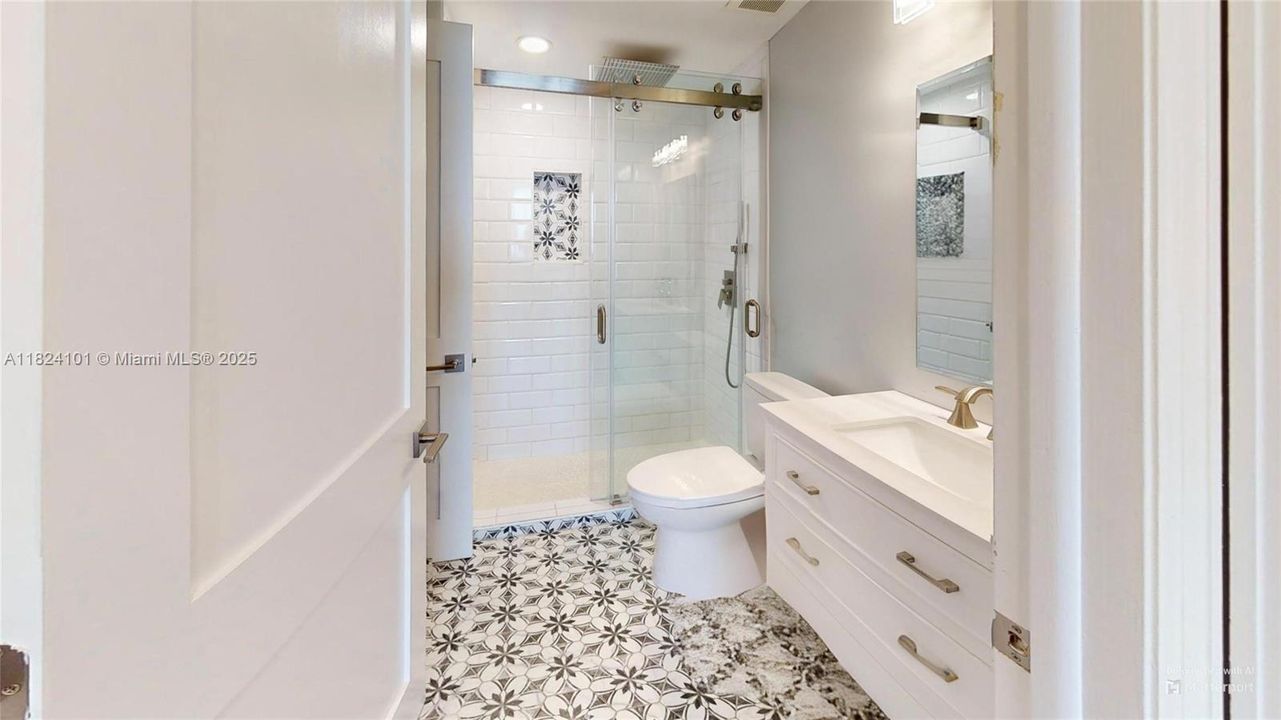 最近售出: $459,000 (2 贝兹, 2 浴室, 1811 平方英尺)