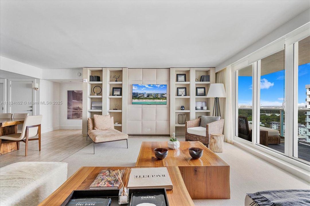 待售: $6,880,223 (3 贝兹, 3 浴室, 2261 平方英尺)