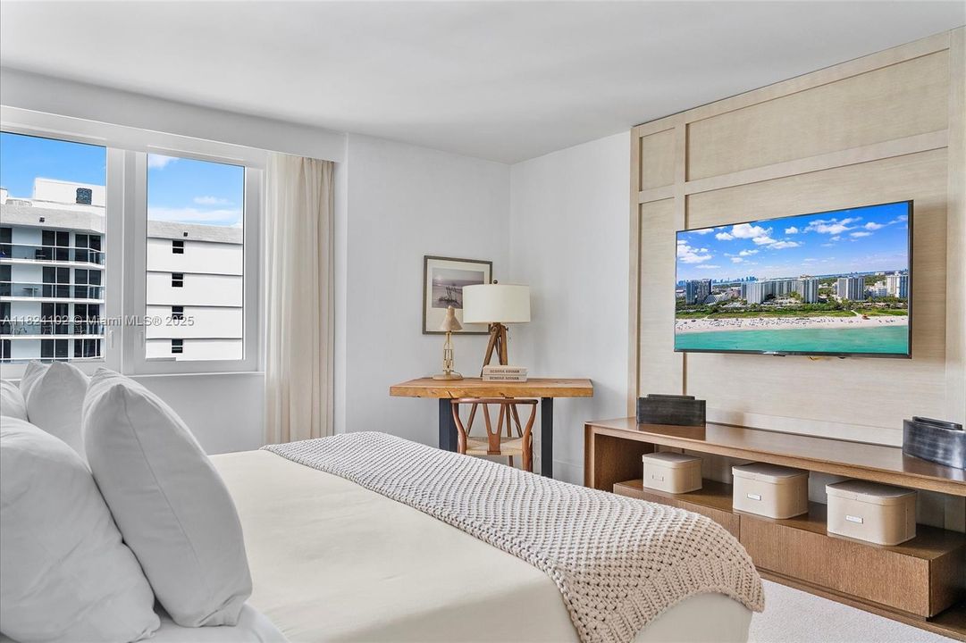 待售: $6,880,223 (3 贝兹, 3 浴室, 2261 平方英尺)