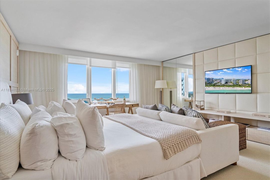 待售: $6,880,223 (3 贝兹, 3 浴室, 2261 平方英尺)