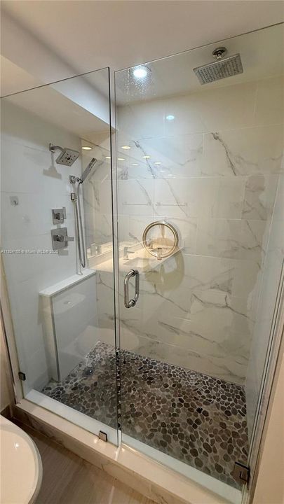 En Venta: $550,000 (1 camas, 2 baños, 1147 Pies cuadrados)